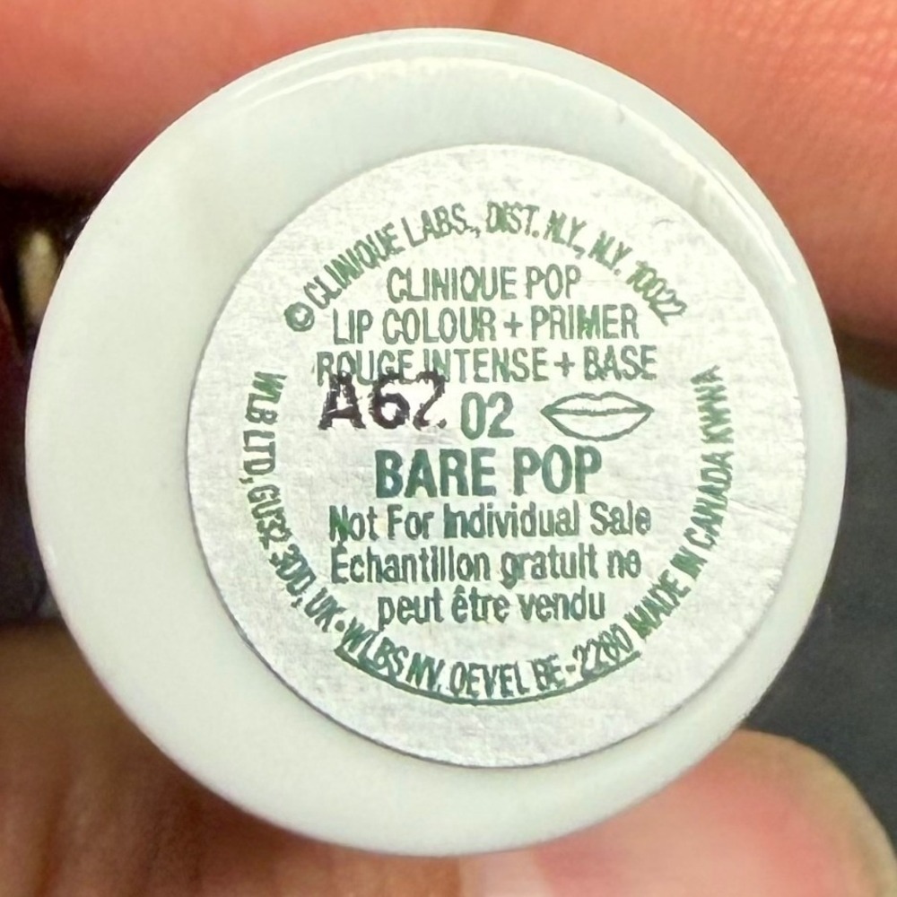 Clinique Pop Lip Colour Primer Duo 14 Plum Pop & Bare Pop Lipstick Set - Picture 2 of 4